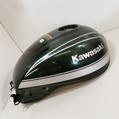 Kawasaki 900 tank - rs,
