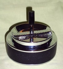 "ERHARD" Aschenbecher Design