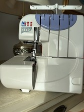 W6 454d Overlock Nähmaschine