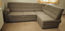 Ein gebrauchtes Eckgarnitur Sofa. Weiteres finden sie unten in der Information.