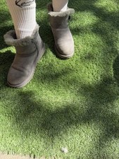 Ugg grau Gr.37 Getragen Socken