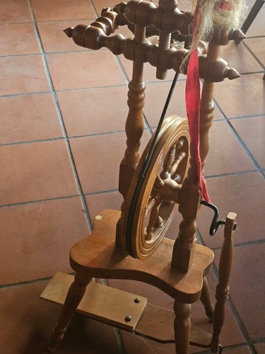 Dekoratives holzspinnrad 136 - dekoratives,