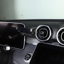 Armaturenbrett Handy halterung