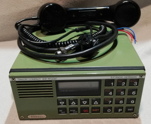 Sailor rt2047 compact vhf - sailor,