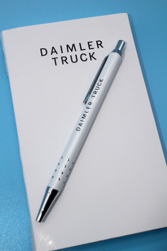 Daimler truck notizblock - truck,
