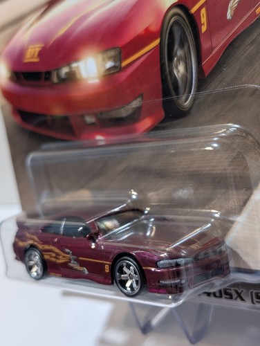 Hot wheels premium fast - premium,