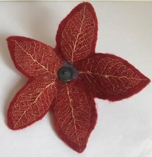 Blüte Filz Brosche Blüten Brosche gefilzt Blume Brosche Filzblüte rot Filz