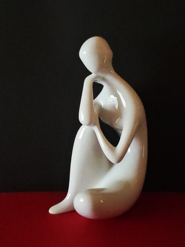 Frauenaktfigur weiß glasiert - frauenaktfigur,
