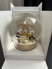 CHANEL Schneekugel Limitierte