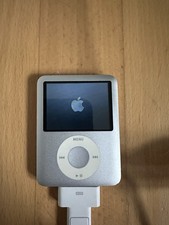 Apple iPod Nano - 3