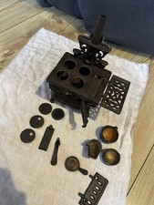 Vintage-Miniatur-Gusseisenherd