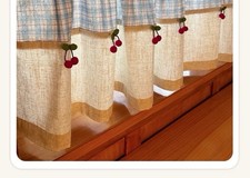 Halbgardine im Landhausstil aus Baumwolle und Leinen mit roten Kirschen 1.4*0.8m