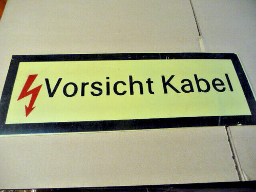 Ddr gebotsschild achtung kabel - gebotsschild,