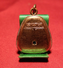 Antiker Anhänger mit Stein