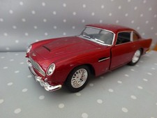 Aston Martin DB5 rot Modelauto ca.12,5cm Oldtimer NEU 1:38 Rückzugmotor