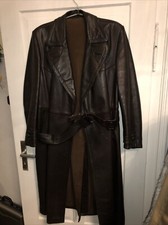 Ledermantel- Biker- Traum