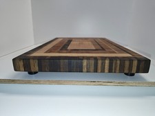 Handgefertigtes Stirnholz