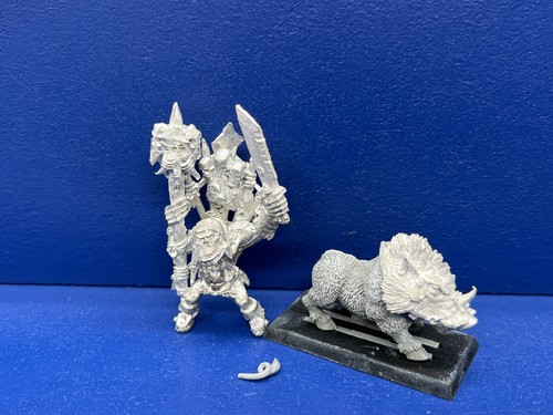 Ork schamane shaman auf - ork, /