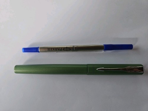 Parker vector rollerball - parker,