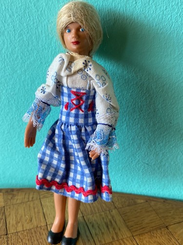 Frau schleich puppe - schleich,