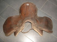 Kavallerie Sattel mit