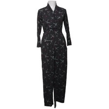 Blutsgeschwister, Jumpsuit
