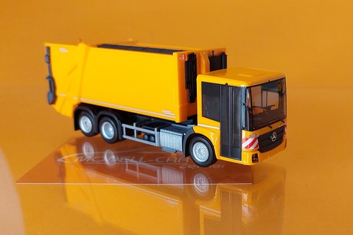 Herpa 319003 econic - mb, faun