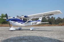 Park flite cessna 182 - park,