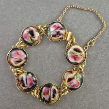 Vintage-Armband mit floraler Keramik – Rückseite in Goldoptik