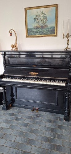Hochklavier klavier - /,