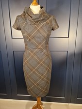 Etuikleid s. Oliver Selektion