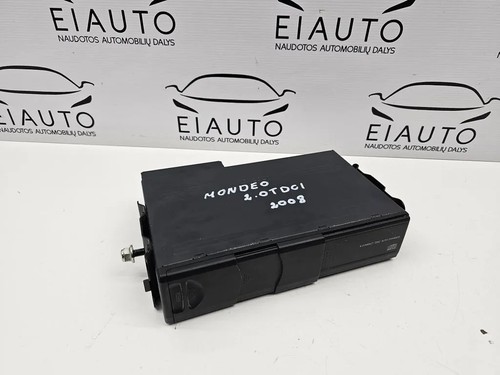 Ford mondeo sedan ba7 cd - ford,