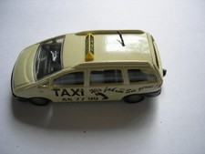 SIKU 1360 VW SHARAN TAXI WIR FAHREN SIE GERN  FAST MINT