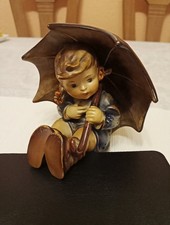 Hum 152/0B, geborgen Mädchen, 12cm h, 13cm br, Top Zustand, 1. Wahl 
