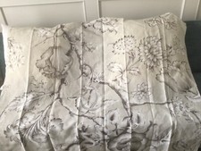 CHIVASSO Fabric sample remnant