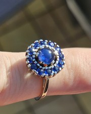 Saphir Ring  mit Blauen  Saphiren