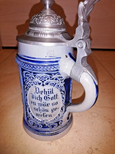 Alter bierkrug mit zinndeckel - bierkrug,