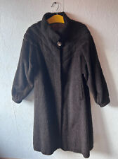 Création de Hanninger Lama Fellmantel Alpaca Lamafell Damenmantel braun Gr. 44