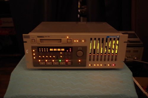 Tascam v4 - v4, (sale)