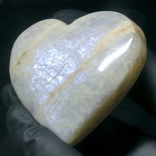 HERZ aus Mondstein blauer