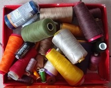 Nähgarnreste Konvolut neu und