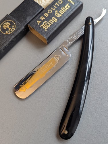 Straight razor - straight,