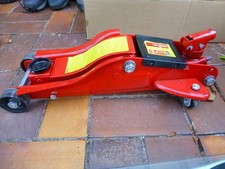 Unitec hydraulischer Tiefbett-Wagenheber