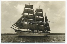 Segelschiff mit NS-Beflaggung