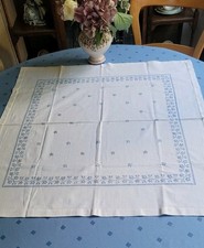 Mitteldecke 80 x 75 * Handarbeit Kreuzstich Fleckenlos