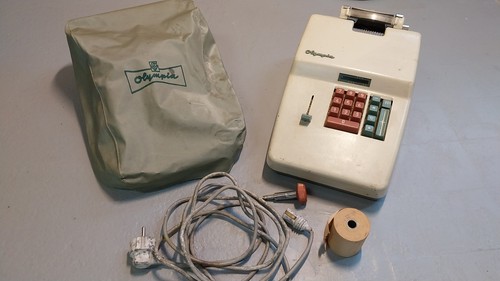 Vintage olympia rechenmaschine - olympia,