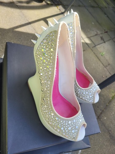 High heel pumps bullboxer - high,