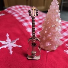 Miniatur Gitarre