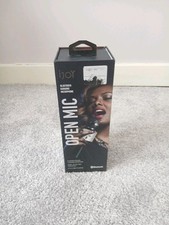 Tkmaxx Ijoy Mikrofon in Schwarz und Weiß.