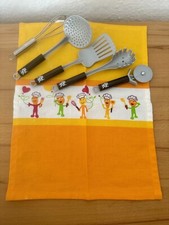 Kinderküche-Spielküche Zubehör WMF 5 Küchenhelfer+Geschirrtuch.